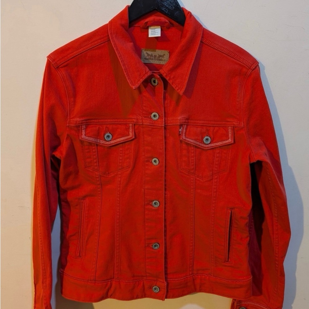 Levi's Red Jean Jacket Classic Denim Style